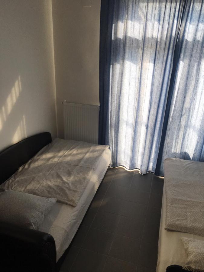 Tocc Apartman Gyal Bagian luar foto