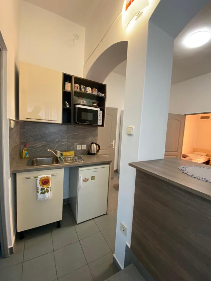 Tocc Apartman Gyal Bagian luar foto