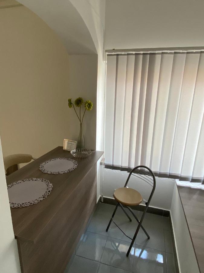 Tocc Apartman Gyal Bagian luar foto