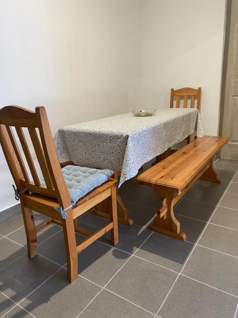 Tocc Apartman Gyal Bagian luar foto